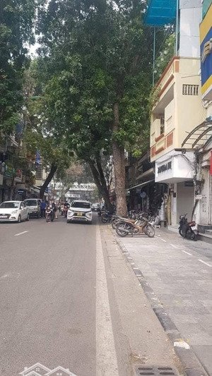 nhà mặt phố hàng lược "phố cổ" quận hoàn kiếm 32m2 x 4 tầng, giá 15 tỷ