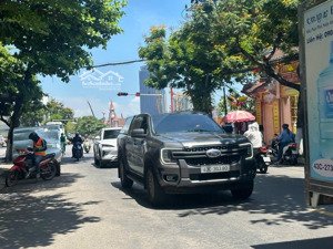 trung tâm du lịch sơn trà- nguyễn công trứ- 185m2- mt 12m- điểm vàng xây căn hộ khai thác- ô tô vào