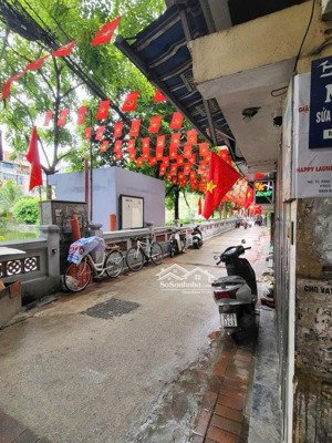 sập sàn,tại ngọc hà ,nhà đẹp thoáng trước sau 10m ra ôtô,37m 5t 8,6 tỷ.