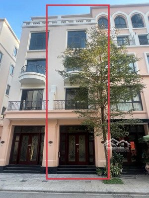 chính chủ cần ra gấp 48 m2 vin 2 gần công viên bể bơi, chung cư , nhận nhà ở luôn sổ đỏ lâu dài