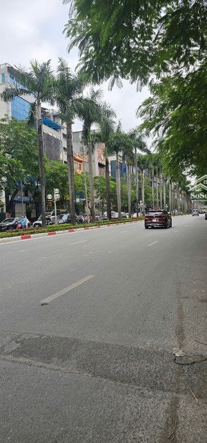 bán nhà mặt phố lê đức thọ,vỉa hè otô tránh,kinh doanh,dt 70m2,mt 5.1m,5 tầng,31 tỷ giá tốt uy tín