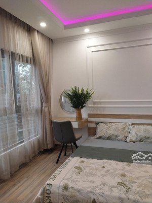 chính chủ bán nhà văn cao liễu giai. ba đình. hà nội. 19m x 5 tầng 4,95 tỷ. có tl