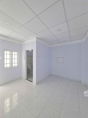 bán gấp trong tuần - bán nhà cách mạng tháng tám 64m² - 3 tầng - 9.9 tỷ - 154.7 triệu/m²