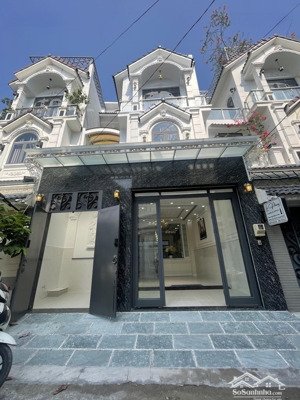 hiếm! nhà 80m khu toàn nhà cao tầng - giá 7.7 tỷ - xe hơi ngủ trong nhà