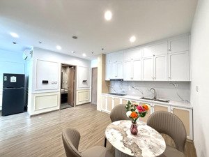 bán nhanh căn studio lumière springbay c4z1.0815 siêu đẹp, view nội khu đẳng cấp