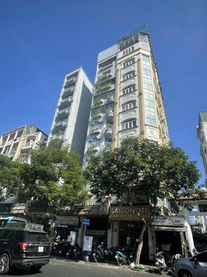 bán nhà vị trí vàng mặt tiền phạm ngũ lão -đề thám p.pnl q1- dt: 8.2x19m 5 lầu hđt 320tr/th 113 tỷ