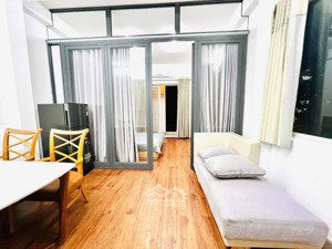 cho thuê phòng căn hộ 1pn, 1wc, 50m2, tại bến vân đồn, quận 4 gần cầu khánh hội, ông lãnh