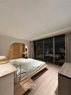 waterina suites 3pn full nội thất 146m² layout đẹp phòng khách rộng giá thuê : 35 triệu