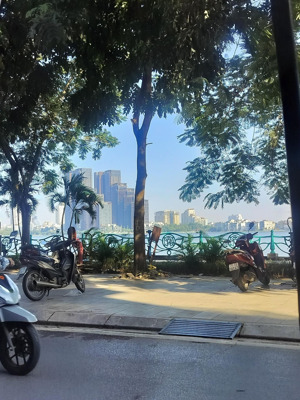 đất nhật chiêu - tây hồ vị trí kim cương.ngõ ô tô thông thẳng sang lotte mall, 4 nhà ra mặt hồ tây.