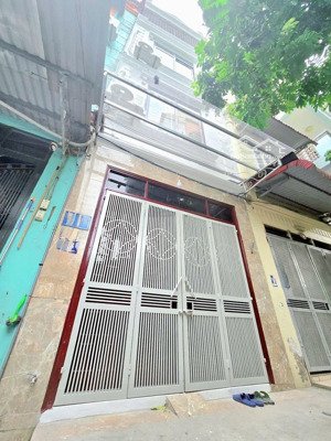 nhỉnh 7 tỷ!!! nhà mới 4 tầng phân lô ô tô đỗ cửa gần cầu am vạn phúc 31m2 4t giá đầu tư