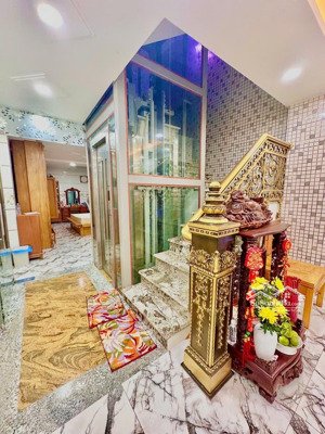 siêu phẩm nhà mặt tiền kinh doanh khu họ lê, tân phú, 6 tầng, thang máy xịn sò, 12pn. chỉ 14.x tỷ