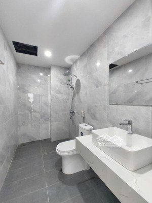 chính chủ bán căn 38m2, 5 tầng phố giáp nhị, hoàng mai, giá tốt