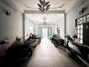 bán nhà hxh p15 tân bình chính chủ lâu đời có 9pn đang cho thuê - tiện cải tạo nâng cấp thêm