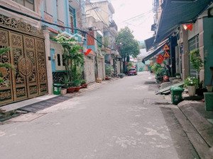 nhà khu vip bàn cờ lê thúc hoạch, 5x16, 4 tầng, đường 8m thông giá chỉ 10 tỷ