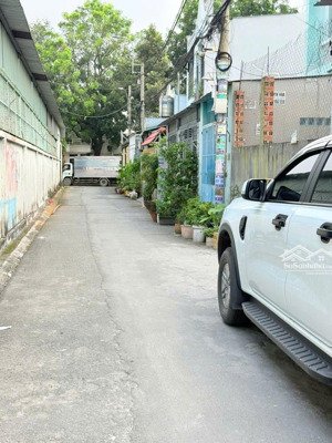 bán nhà gần phan văn hớn -92m2- 2 tầng- hẻm nhựa 6m thông kinh doanh tốt chỉ 5,79 tỷ.