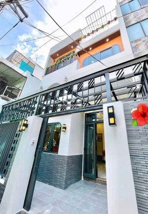 tuổi già về quê sống chủ bán căn âu cơ tân bình 60,5m2 giá 3tỷ850 triệu 3tầng cốt thép 3pn sổ riêng