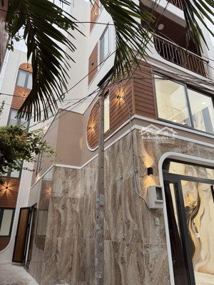 bán chdv, nguyễn thái sơn , 5 tầng, thang máy, xây mới 100% , 63m2, 7 phòng full nội thất, 8,9tỷ