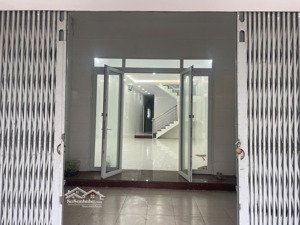 mặt tiền kinh doanh - 100m2 - cmt8 bình dương - 3 tầng - 14 tỷ