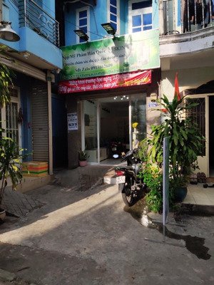 cho thuê nhà riêng đường 477/10/4 âu cơ. liên hệ: 