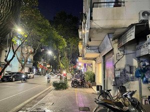 bán nhà mặt phố thi sách, diện tích 80m2, 3 tầng, mặt tiền 4,2m, giá 43,5 tỷ