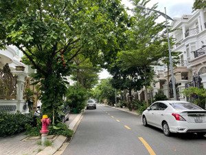 bán căn biệt thự góc khu cityland garden emart, dt: 12 x 20m