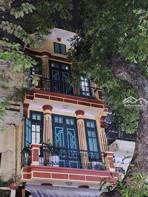 mặt phố hàng gai biểu tượng đẳng cấp phố cổ không cần bàn