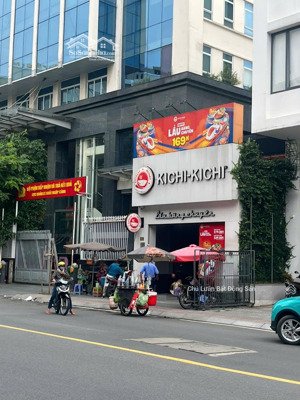 kichi kichi thuê 150tr/th. bán nhà mặt tiền nguyễn trãi, bến thành, quận 1. 240m2(8x30m). chỉ 95 tỷ