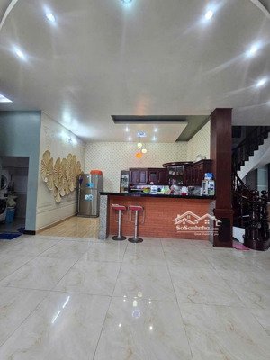 bán biệt thự 3 tầng- 682m2- hẻm nhựa xe tải 7m - trần văn giàu - bình chánh