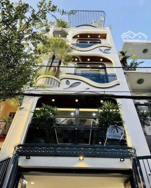 cha tôi bán nhà lê thị riêng -quận 1 đang cho thuê 23triệu. giá 3tỷ8/70.2m2 gần ngã sáu phù đổng