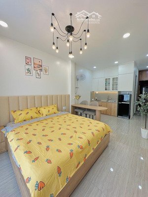 cho thuê căn hộ studio mới 100% cửa sổ ban công thoáng ngay tại ngô tất tố ( ảnh thật giá thật)