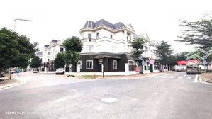 chính chủ bán bt tại mipec city view, 3 mặt tiền, dt 269,1m2 x 4 tầng giá 62 tỷ