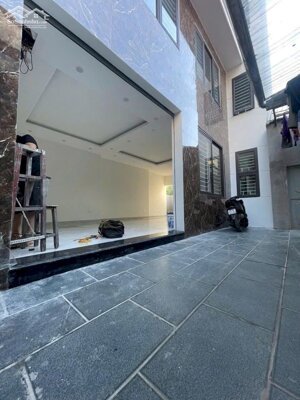 Bán Nhà Sài Đồng Long Biên 70m2 Xây 5 Tầng Thang Máy Giá 9.8 Tỷ.