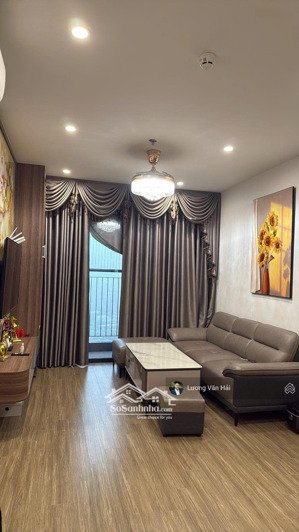 the pavilion cho thuê căn 2pn2 hướng đông nam giá chỉ 11 triệu