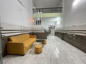 giảm giá bán nhà 1/ huỳnh thị hai, tân chánh hiệp, 4x15, giá 3.8 tỷ