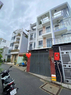 ngay nhà thờ phao lô đường vành đai trong gấp bán nhà 4 tầng 4x20 hẻm nhựa 5m ô tô vào nhà hơn 7 tỷ