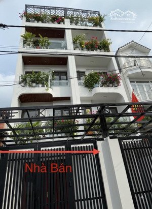 bán nhà việt hưng mặt ngõ 3 ô tô tránh, 6 tầng 84m ,thang máy. 14 tỷ