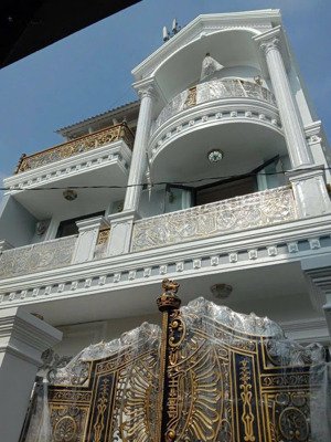 mặt tiền hẻm kiến trúc châu âu - nhà mới 4 lầu kiên cố