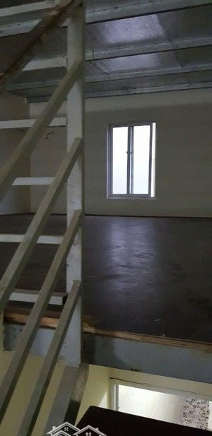 cho thuê nhà cấp 4 có gác xép, rộng 60m2