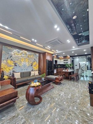 bán nhà cổ linh, đàm quang trung, 52m2, 8 tầng, giá 20.5 tỷ, gara ô tô thang máy, nội thất full đẹp