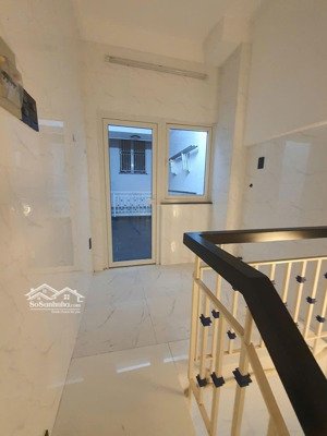 bán gấp trong tháng - bán nhà ngô quyền 15m² 4 tầng - 3.68 tỷ