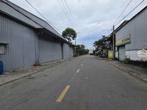 chính chủ cho thuê nhà xưởng hiệp bình phước thủ đức. dt: 1500m pccc, gần cầu vượt bình phước