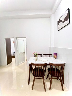 phòng quận 1 cho thuê giá rẻ 2pn 60m2 đường nguyễn trãi quận 1 gần toà nhà bitexco ngay ngã sáu