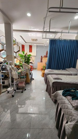 phí 1% . bán nhà hẻm xe hơi đối diện vạn phúc, nhà mới đẹp ở ngay