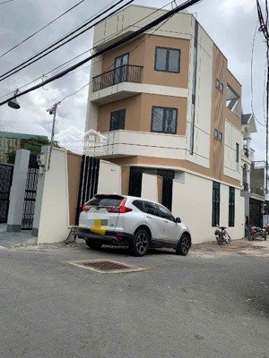 bán nhà riêng 3 tầng 2mt đẹp tại phường long trường, thủ đức, hồ chí minh,giá 7,6 tỷ, 105m2