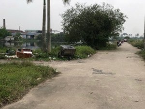 85m đấu giá x5 nguyên khê cần bán