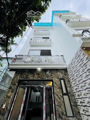 bán nhà 5 tầng 3pn dtsd 150m2, cách ô tô 25m, ngay vinsmartcity, đl thăng long. giá 4.999 tỷ, ctl!