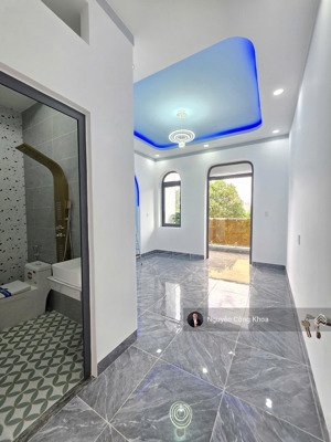 bán nhà sân ô tô rộng, hoàn công, phòng ngủ dưới, gần sông đồng nai 300m, p.tân hạnh, biên hòa