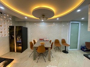 nhà mặt tiền đường số thần tài ngang 5 dài 12 chỉ 8 tỷ ngay tại trung tâm tân hưng.