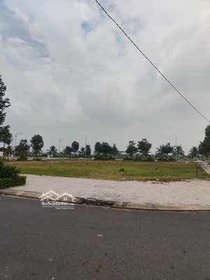 bán đất thổ cư 90m2, giá 1.9 tỷ. dự án king hill bến lức. shr, công chứng ngay. oanh