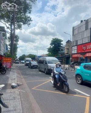 Bán nhà 3 tầng hẻm xe hơi gần Phan Văn Trị, 89m², 4PN khép kín, chỉ 8 tỷ TL, gần Cityland